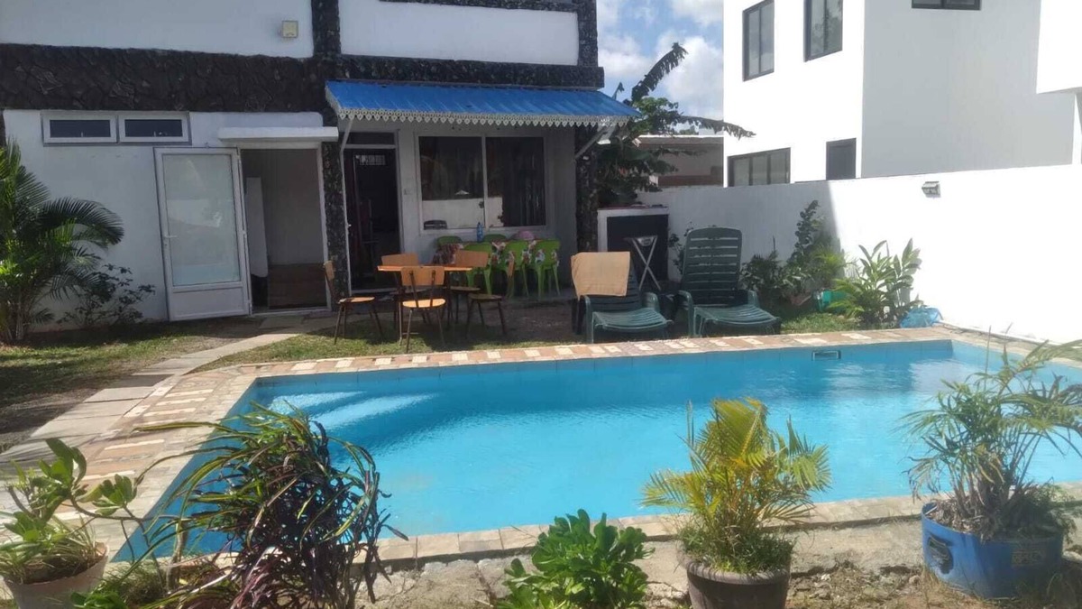 Pointe aux Biches Apartment | Groundfloor apartment, air-conditioned room with swimming pool close to the sea.