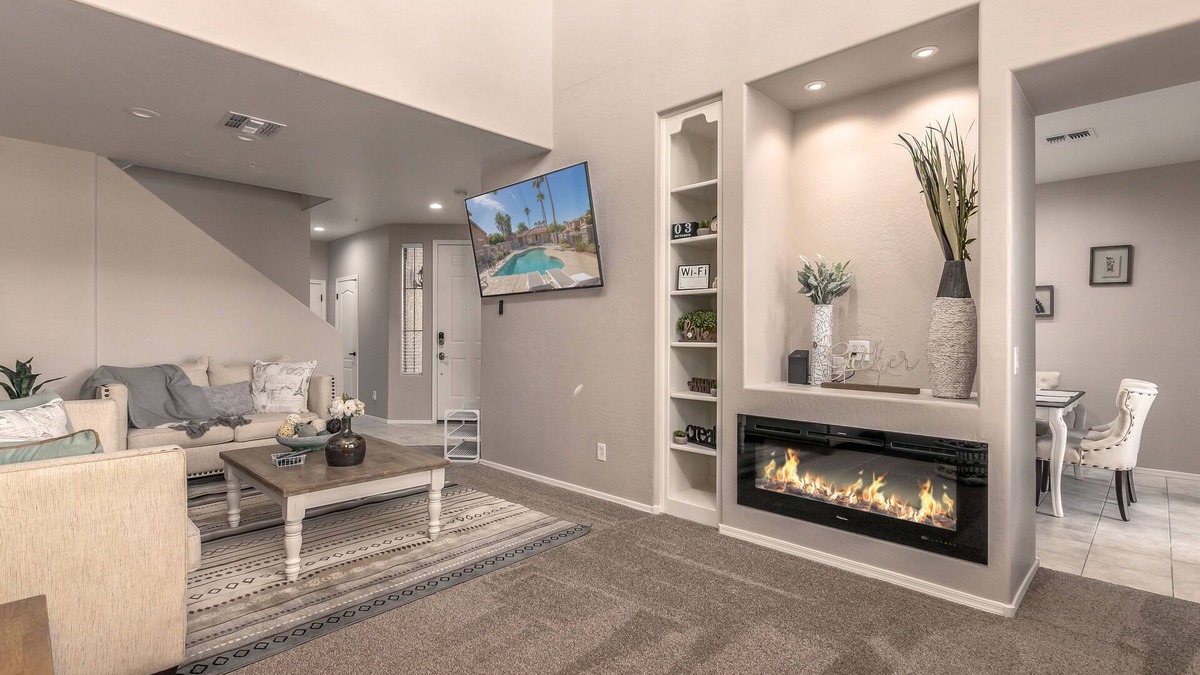 Sunrise Village House | Group Luxury Retreat ~ 4 Neighboring Homes, 21 Beds, Pool & Golf Community