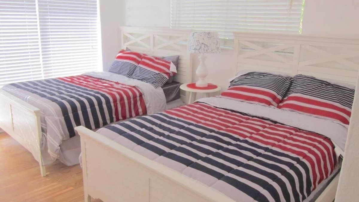 West Avenue Hotel | Groups Galore! Bachelor & Bachelorette Parties! Two Hotel-Apts that Sleep 22!