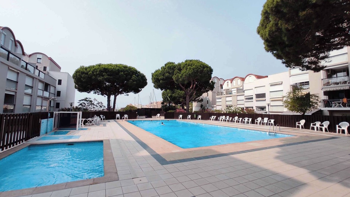 Gruissan Apartment | Gruissan Beach and Marina