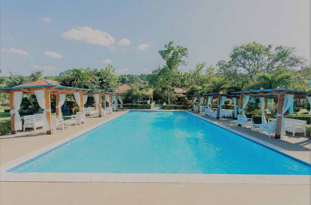 Bonao Hotel | Guacamayos Hotel
