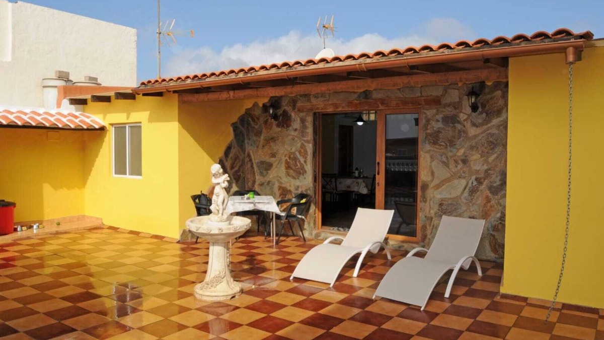 Cruce de Arinaga House | Guanche House