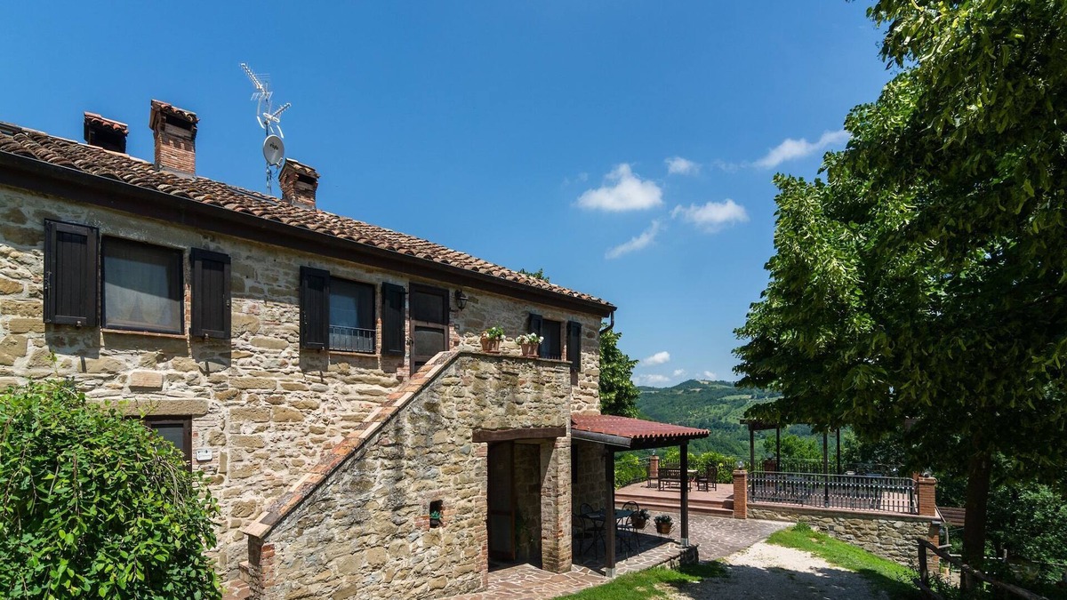 Monteluiano House | Gubbio Stay- the Countryside