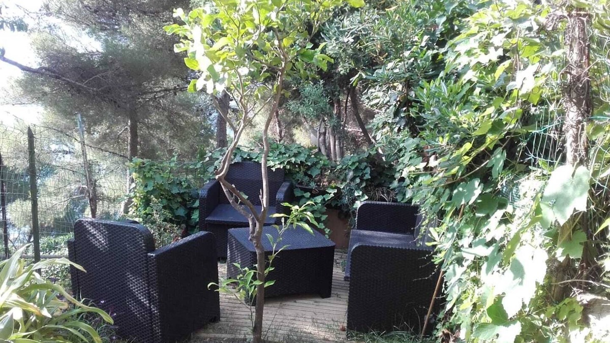 Torre del Mare House | Guest House Berzefi