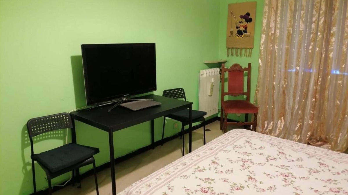 San Fruttuoso House | Guest House 'Céline' with Balcony, Wi-Fi and Air Conditioning