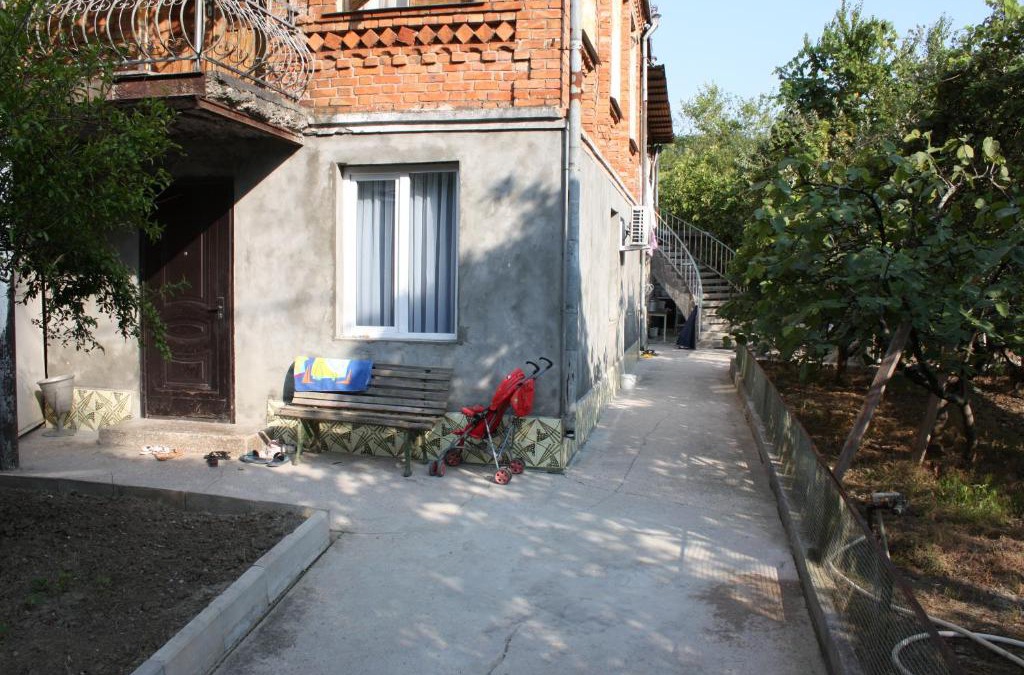 Tsandripsh House | Guest house Monini