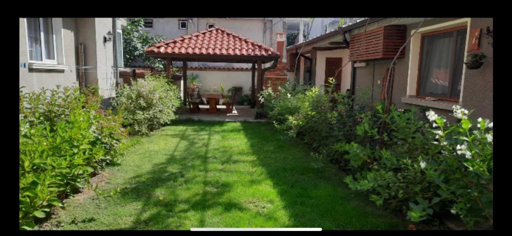 Nessebar New Town House | Guest House Ofilovi