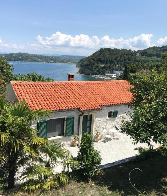 Piran House | Guest house - počitniška hiška v Fiesi, Piran