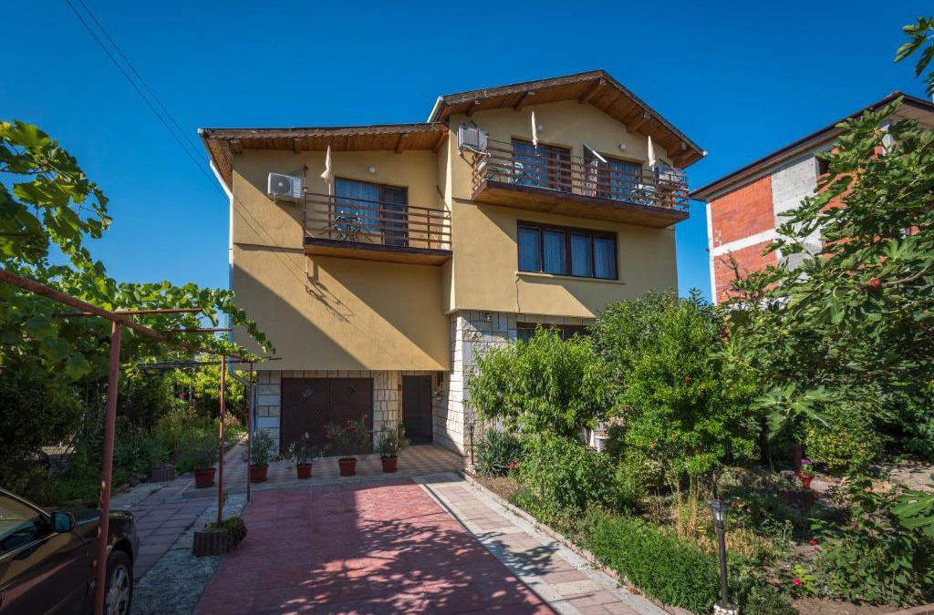 Kranevo House | Guest House Sun