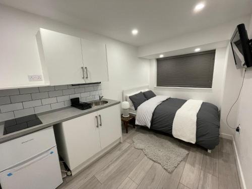 Woolwich Common House | Guest Room-Studio, Woolwich