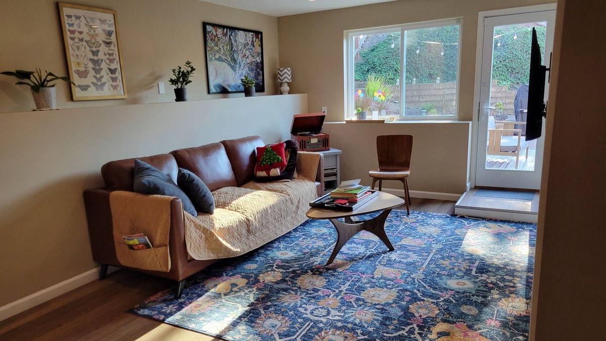 Clarendon Heights Apartment | Guest suite near majestic Twin Peaks