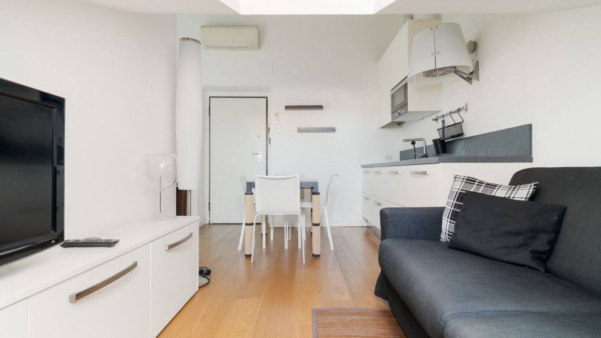 Porta Genova Apartment | GuestHost - Darsena Bright Apartment Milan