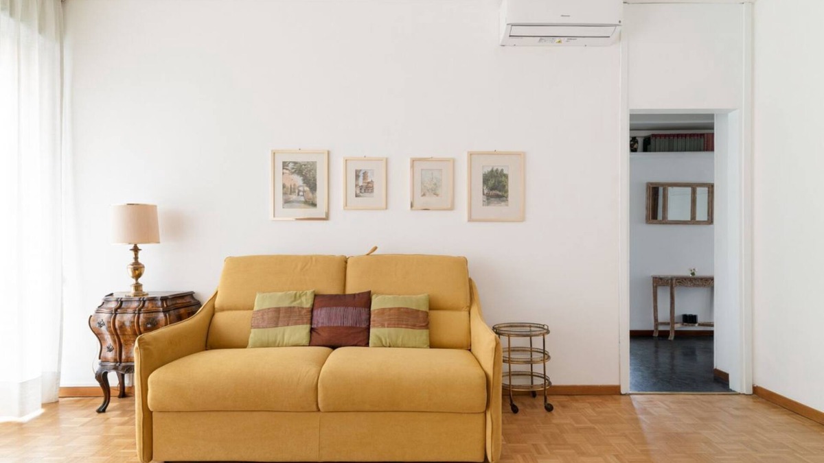Zona Solari Apartment | GuestHost - M4 California Bright Apartment
