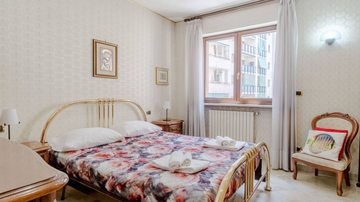 Santa Rita Apartment | GuestHost - Stylish Retro Apartment X6 in Turin