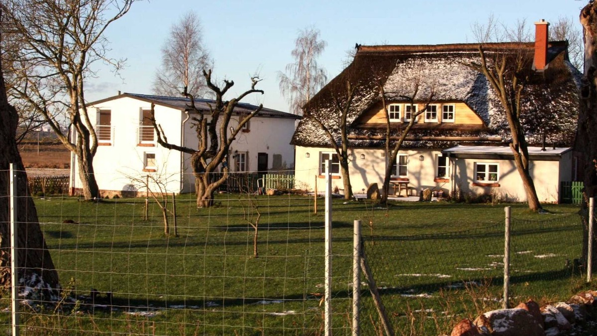 Zirkow House | Guesthouse ' Birlibi ' on farm Seelvitz TZR - cottage Birlibi