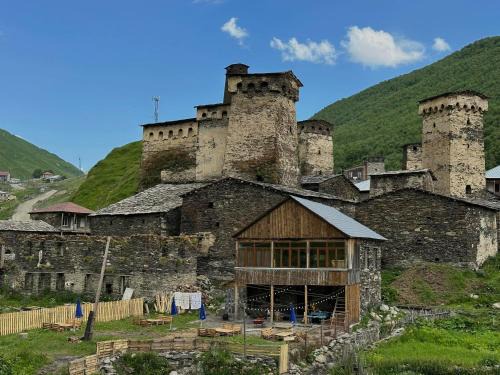 Ushguli House | Guesthouse Divo Hut