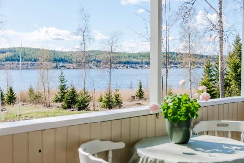 Bonassund Cabin | Guesthouse on an Island
