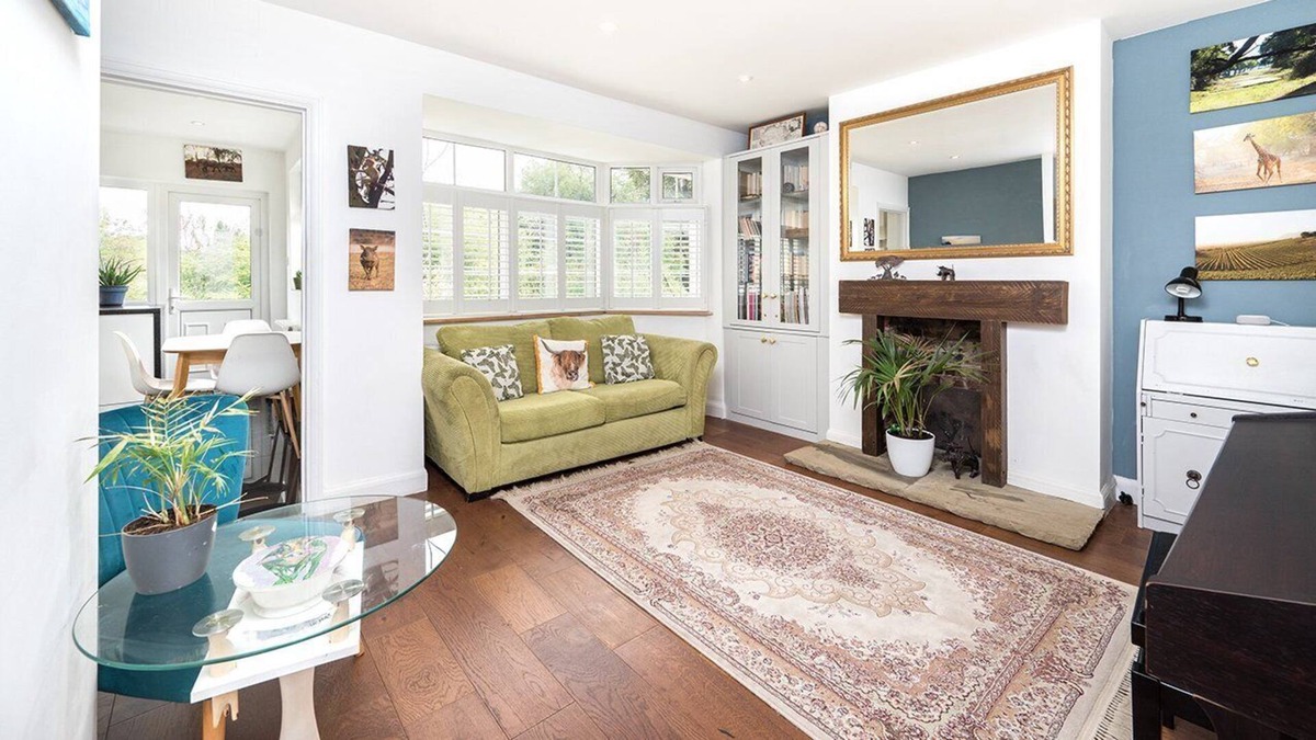 Coombe Hill House | GuestReady - Amazing home with a private garden