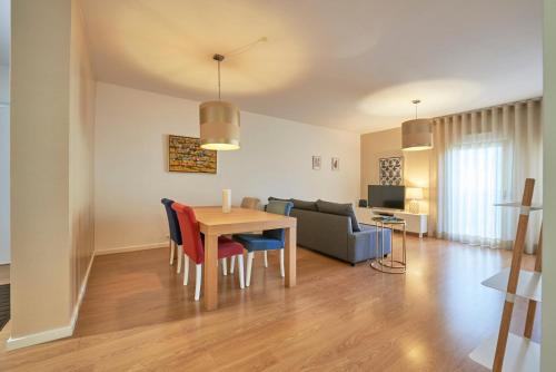 Falca Apartment | GuestReady - Aurora Findings (Garage included)