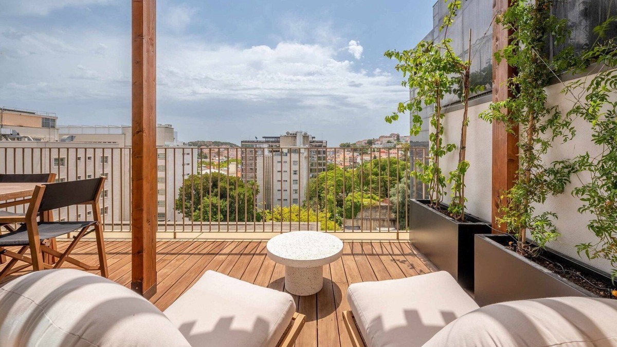 Santo Antonio Apartment | GuestReady - Exquisite Luxury Penthouse in Lisbon