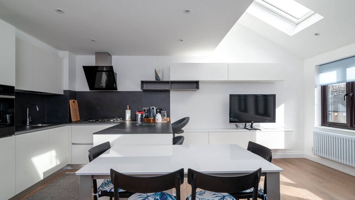 Latchmere Apartment | GuestReady - Modern Home in Battersea for 4 People