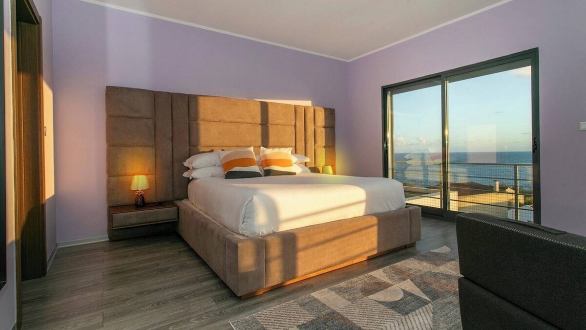Relva House | GuestReady - Sunset House