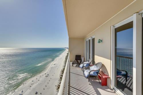 Lower Grand Lagoon Apartment | Gulf Coast Getaway with Balcony and Resort Amenities!