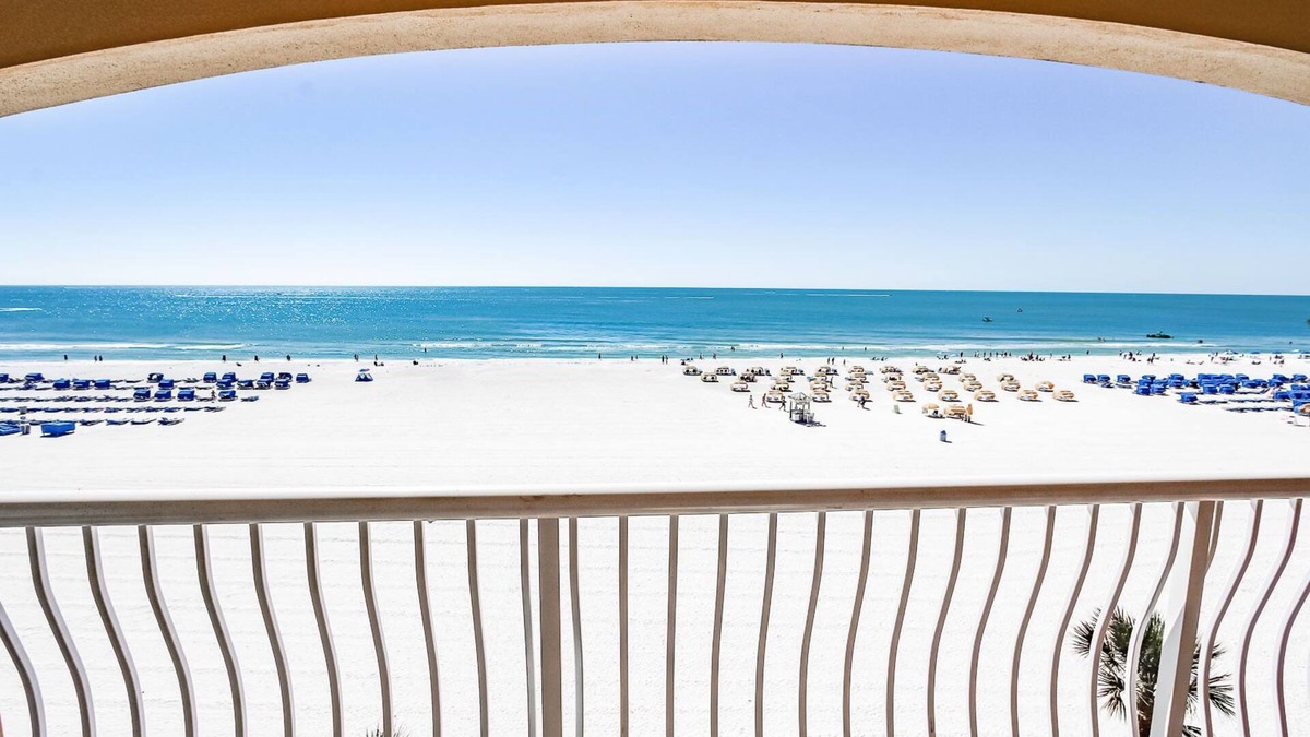 St. Pete Beach Villa | Gulf front Resort at St. Petersburg Beach, FL