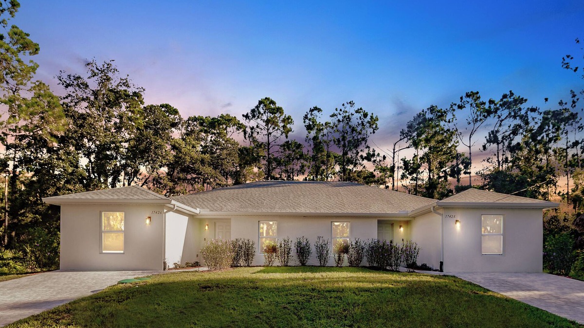 Port Charlotte House | Gulf Getaway Duplex:Peaceful Retreat w/Heated Pool