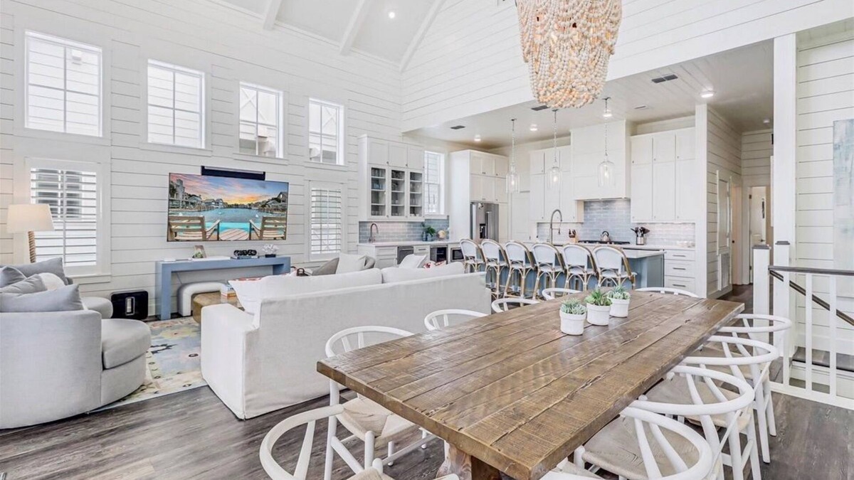 Cinnamon Shore House | Gulf Views, Designer Interiors & Resort-Like Amenities @ Cinnamon Shore Home