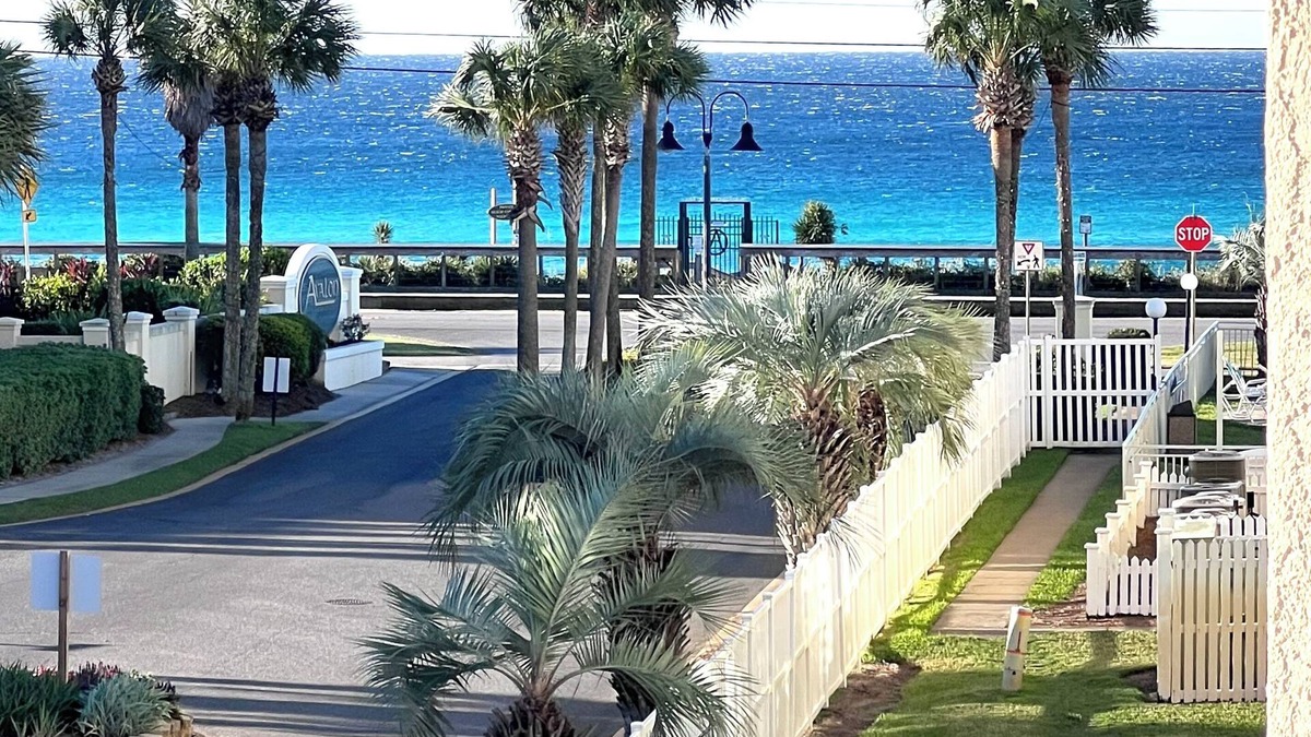 Avalon Beach Estates Condo | GULF VIEWS, SLEEPS 8, BEACH SERVICE INC!