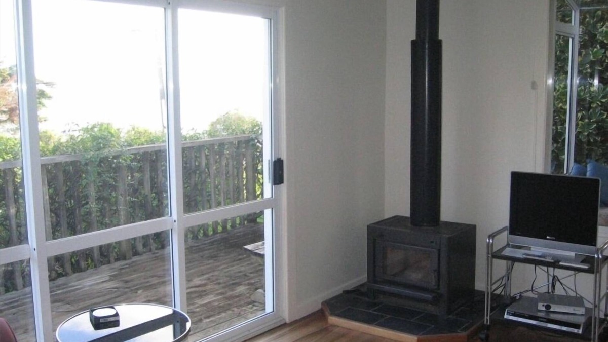 Omiha Cottage | Gull Cottage Waiheke Waterfront