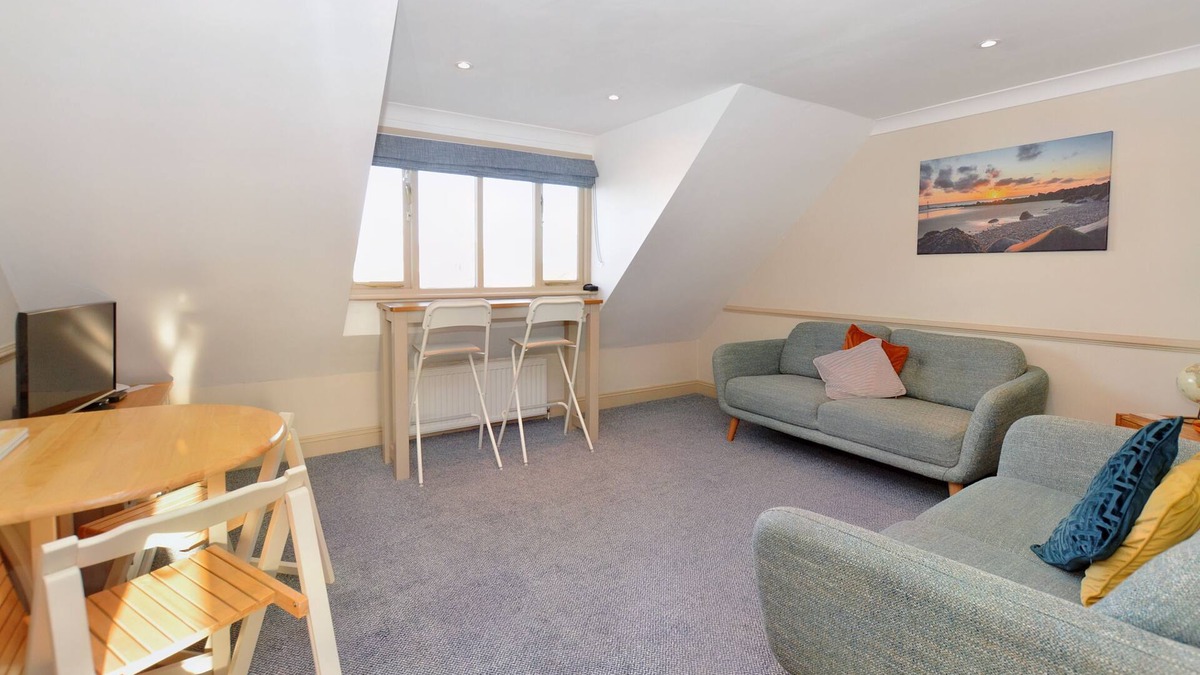 Sheringham Apartment | Gull View - a second floor apartment that sleeps 4 guests in 2 bedrooms