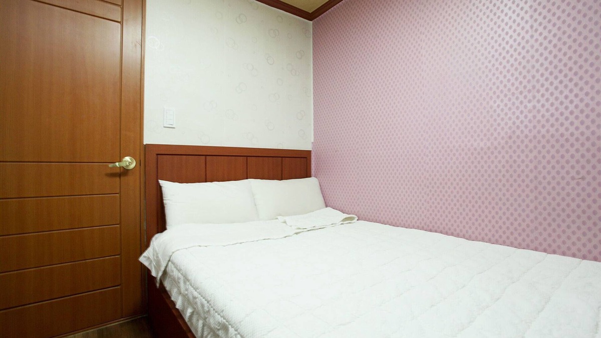 Guro-dong Hotel | Guro City Park
