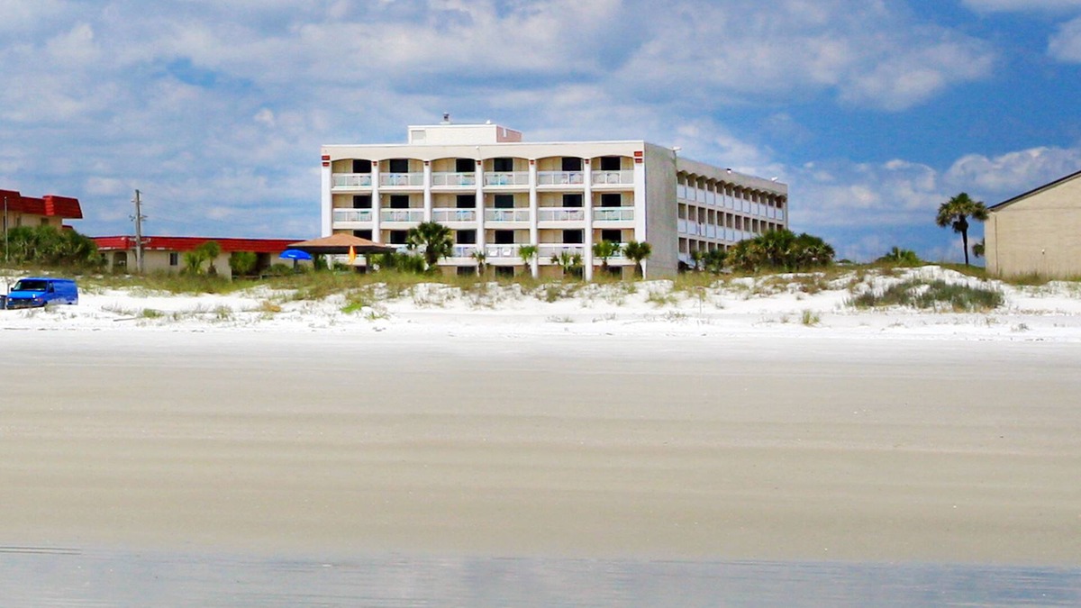 St. Augustine Beach Hotel | Guy Harvey Resort on St Augustine Beach