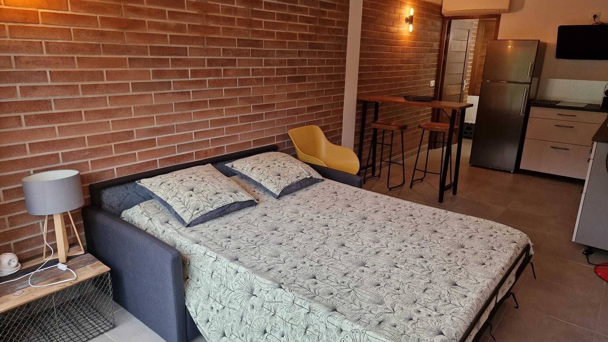 Beau Soleil Apartment | Guyana's brick studio