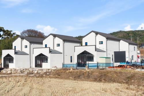 Gyeongju House | Gyeongju Bulguksa Pool Villa
