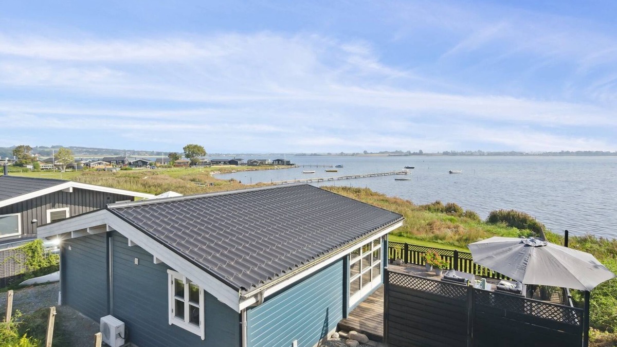Munkebo House | "Gyrth" - 20m to the fjord by Interhome