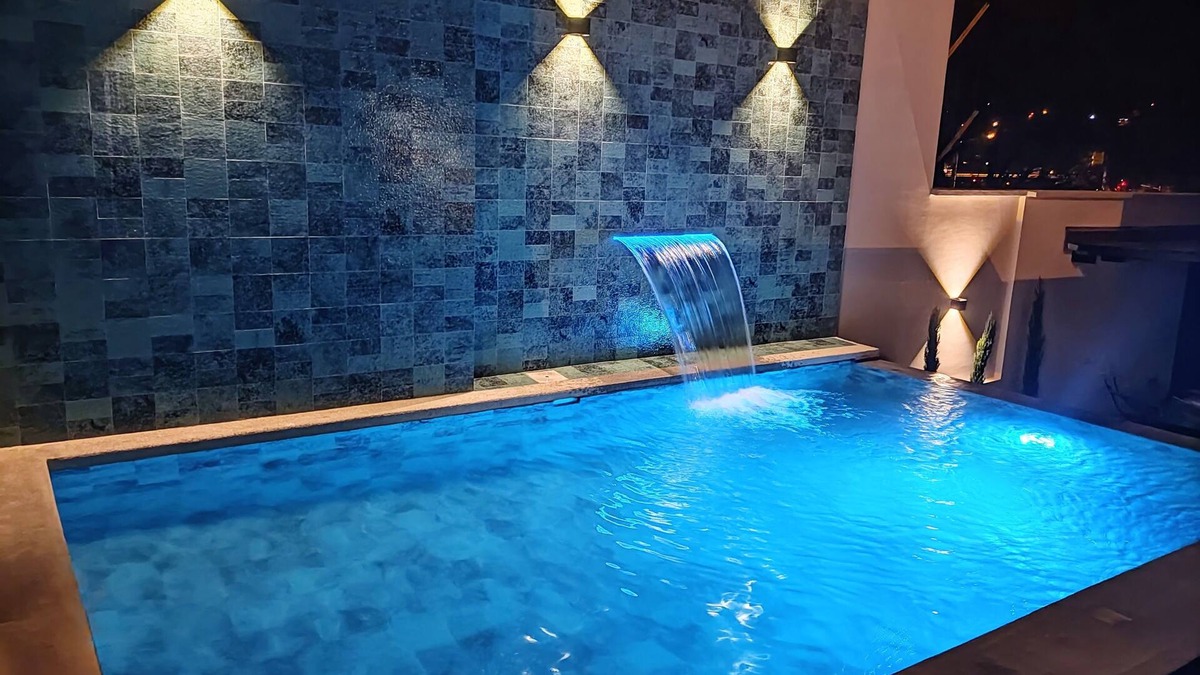 El Vecino House | GZ Guest House