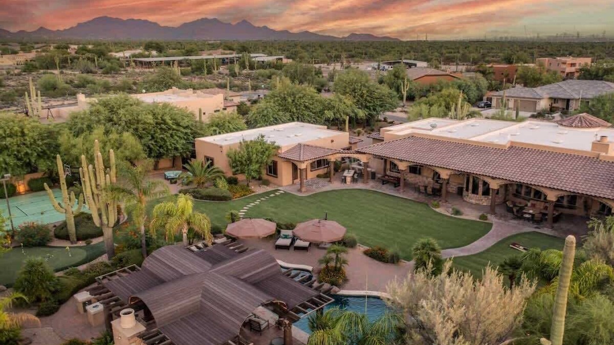 North Scottsdale House | HÓZHÓ Estate on Cavedale