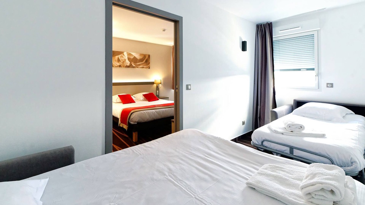 Vaux-les-Pres Hotel | Hôtel Akena Besançon