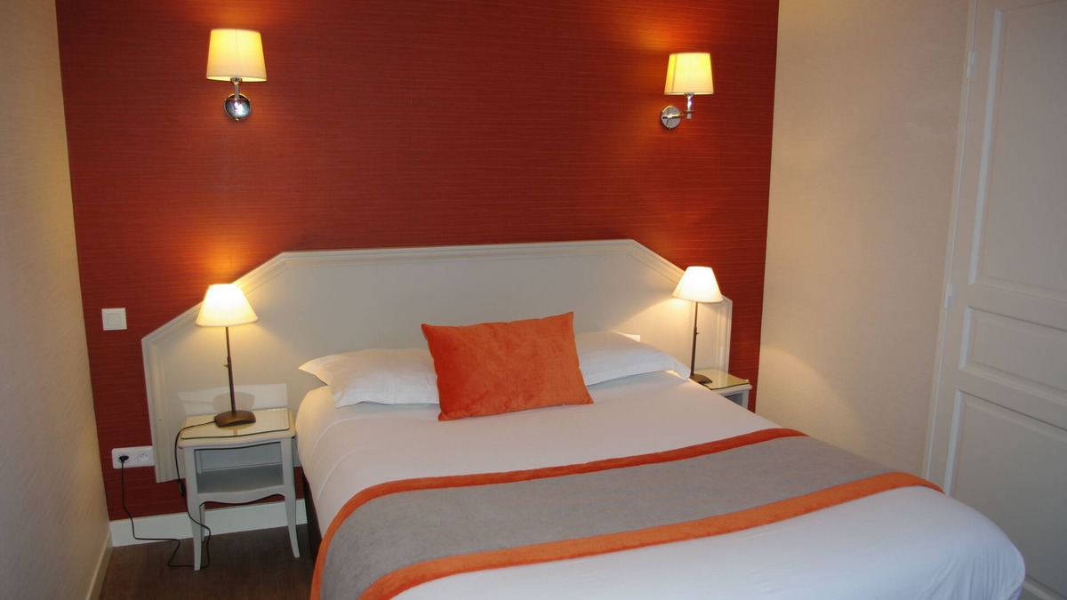 Troyes Hotel | Hôtel De La Gare Troyes Centre