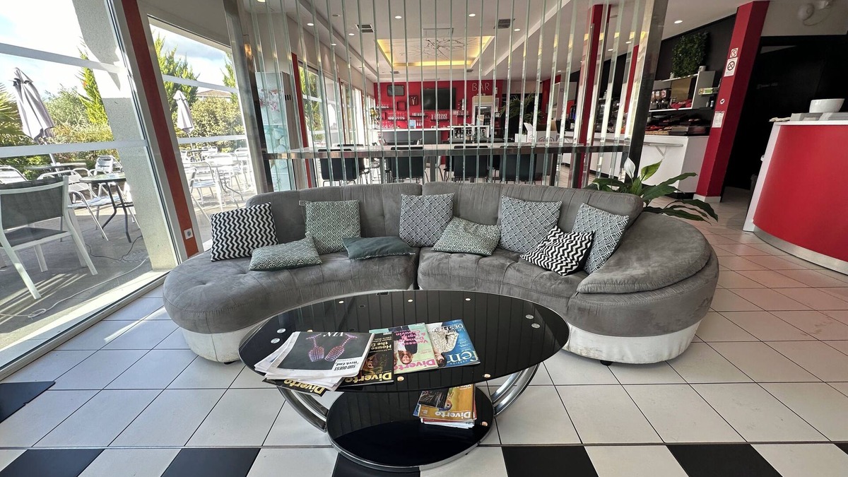 Yvrac Hotel | Hôtel Gardénia