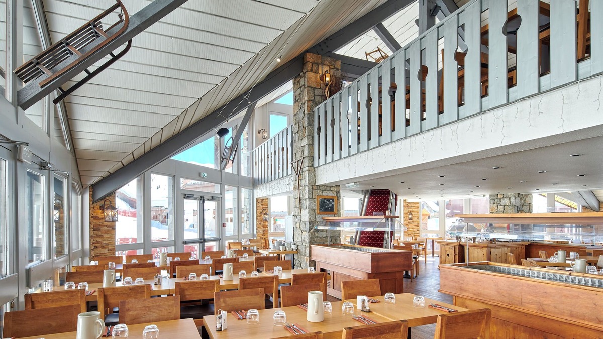 Belle Plagne Hotel | Hôtel l'Eden des Cimes - Vacances Bleues - Belle Plagne 2100