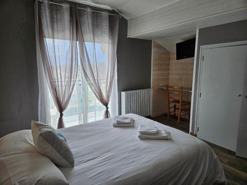 Font-Romeu-Odeillo-Via Hotel | Hôtel L'Oustalet
