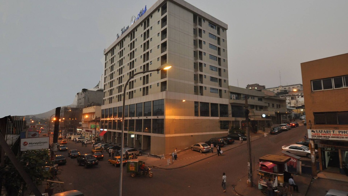 Centre ville Hotel | Hôtel La Falaise