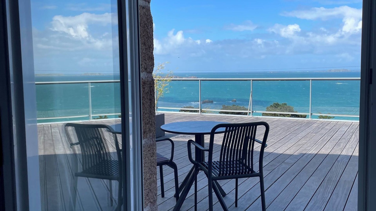 Perros-Guirec Hotel | Hôtel Les Costans, The Originals Relais