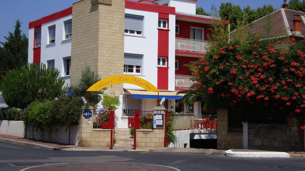 Estanove Hotel | Hôtel Les Myrtes