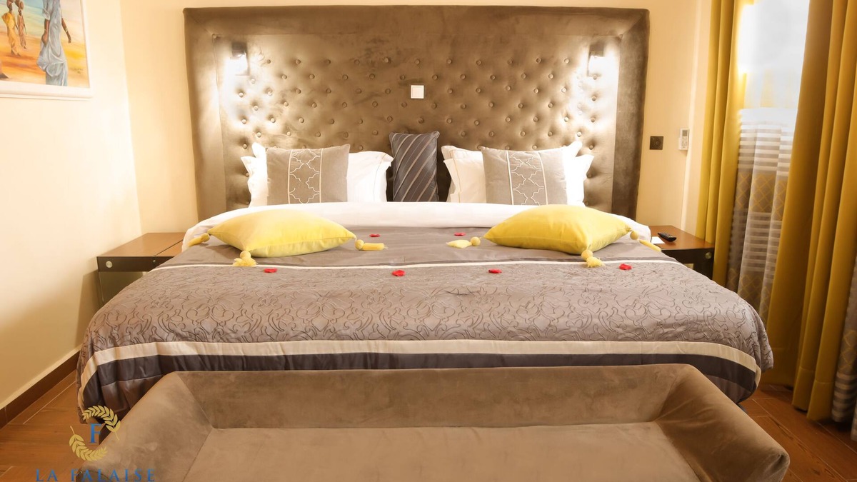 Douala Hotel | Hôtel Résidence La Falaise