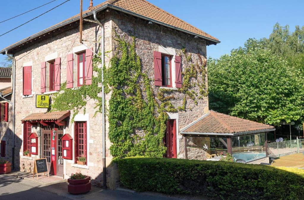 Saint-Verand Hotel | Hôtel Restaurant Le Moulin de Saint Verand